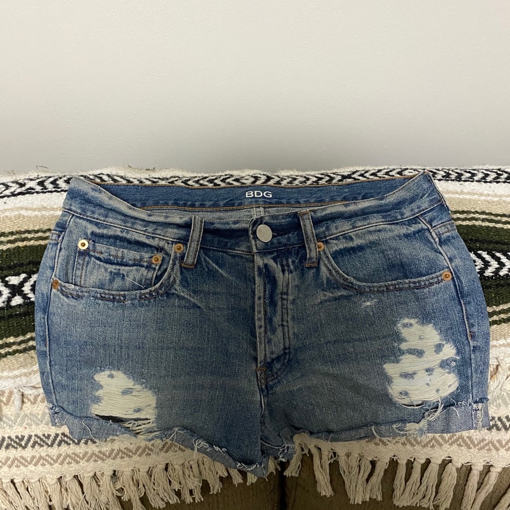 Urban Outfitters BDG Jean Shorts - Size 27